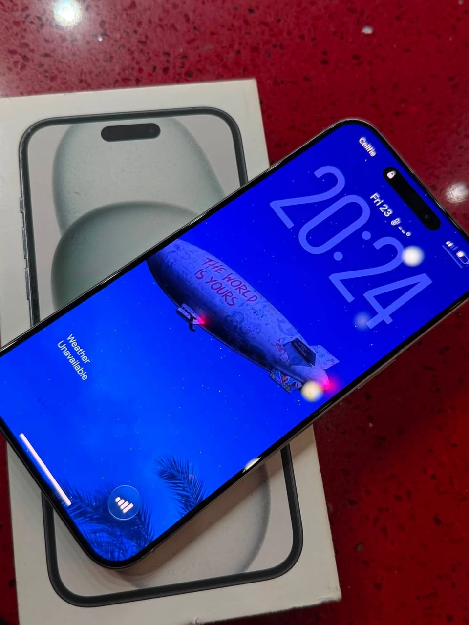 Satılık iPhone 15 Pro Max 256GB