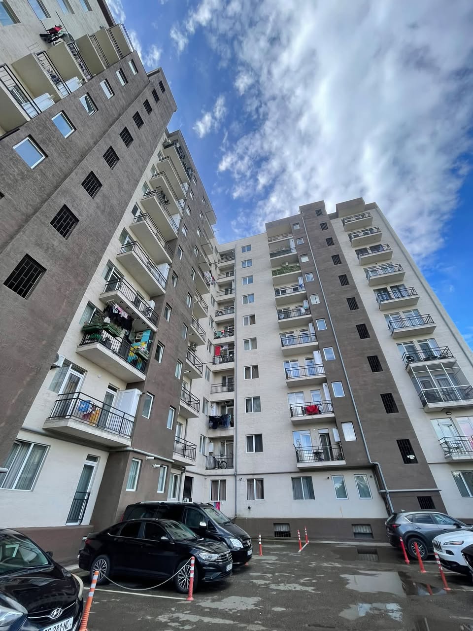 იყიდება ბინა, თბილისი — $82,000