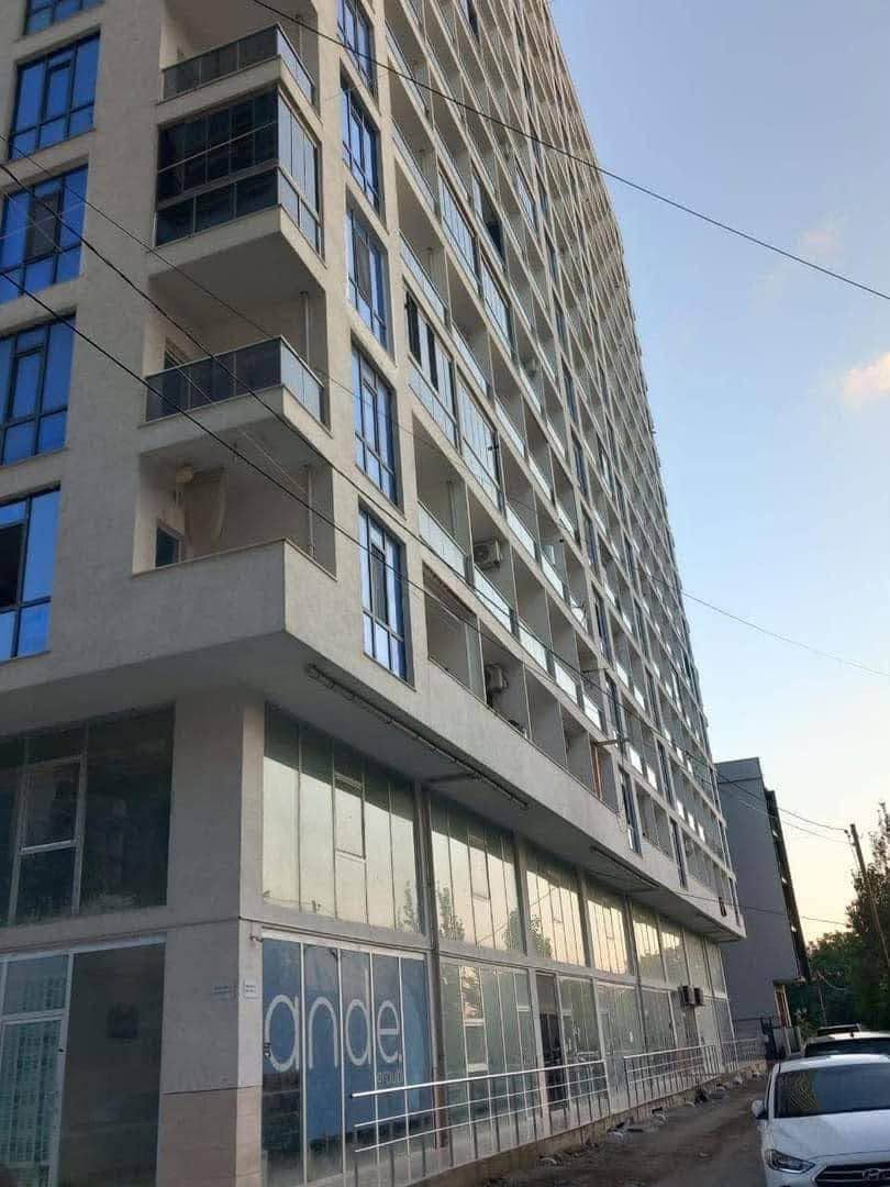 2 otaqlı mənzil kirayə verilir, Batumi - $450