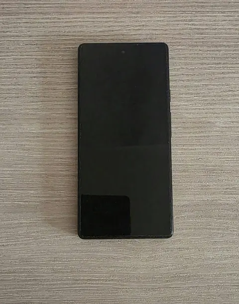 იყიდება pixel 6a, არის კარგ მდგომარეობაში — 320₾