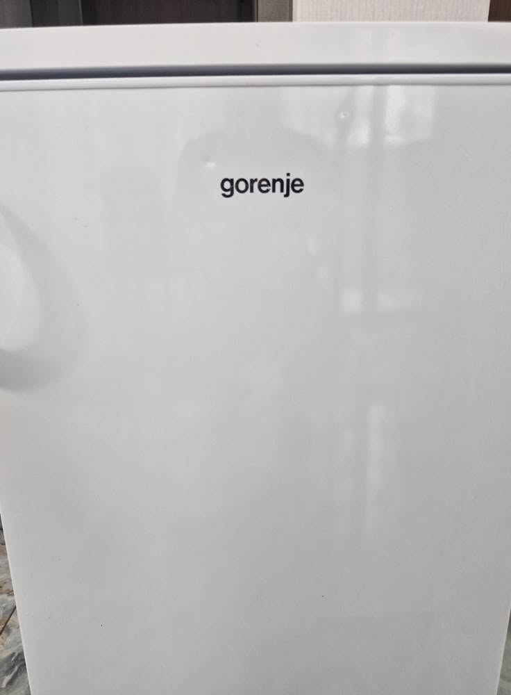 A small refrigerator in good condition for sale, price — 280₾