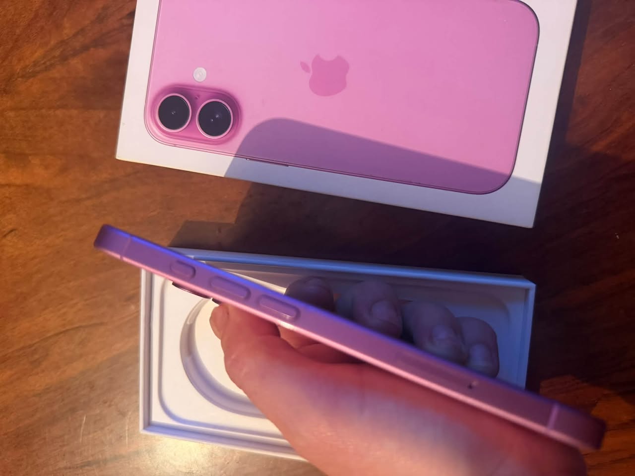 iPhone 16 Pink 128GB, ბატარეა 86%