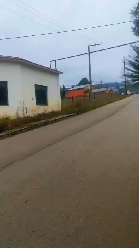 Здания супермаркета и ресторана, 1062 кв.м