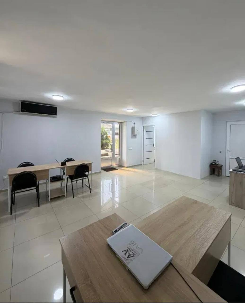 Mənzil satılır, İrəvan — $300,000