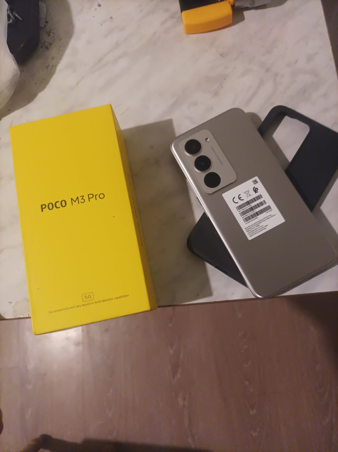 Mənə Poco və Redmi 15 var. Redmi yeni alınmışdır