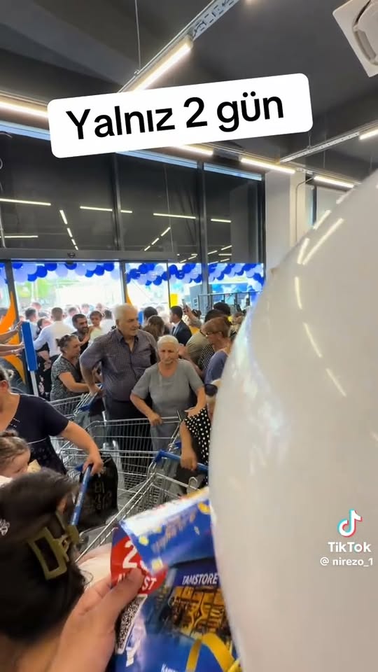 Бедный наш народ голодный народ