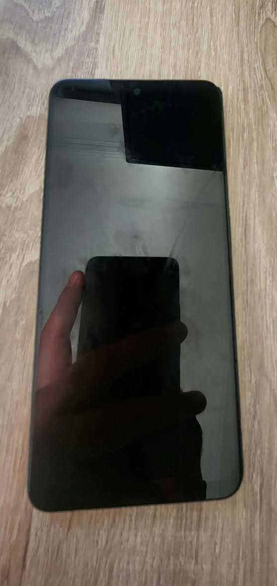 Satılır veya değiştirilir oneplus nord 3 — 400₾
