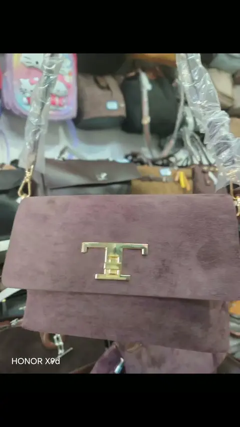 Վարդագույն պայտի պայուսակ