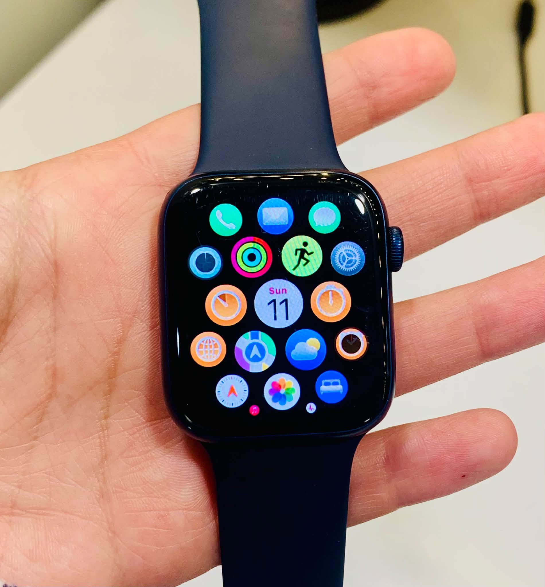 APPLE WATCH ALUMINUM 6 90% element — 350₾