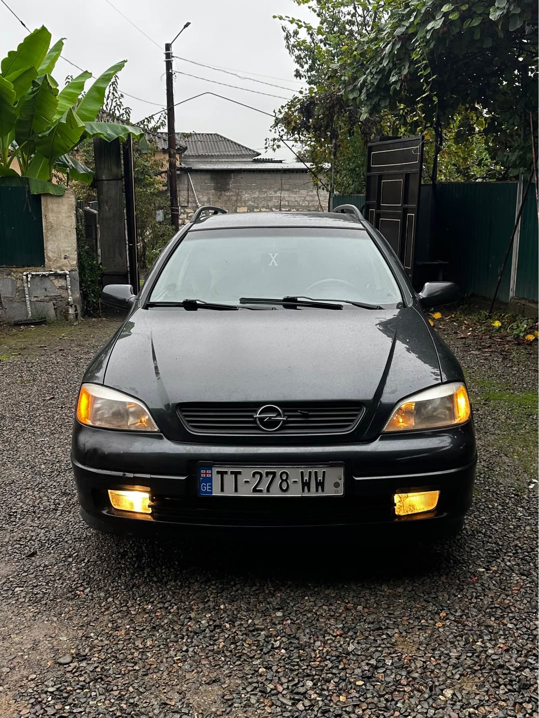 Avtomobil 1998 — 2,400$