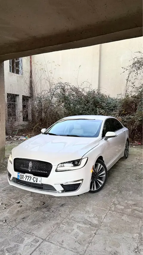 Lincoln MKZ 2016