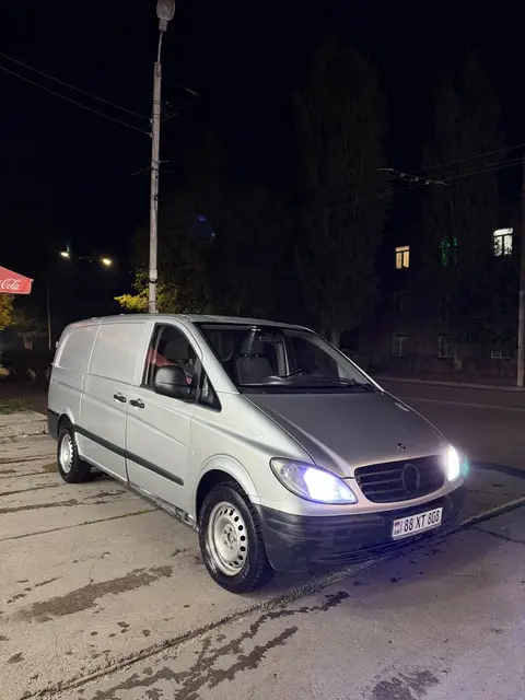 Mercedes-Benz Vito 2005
