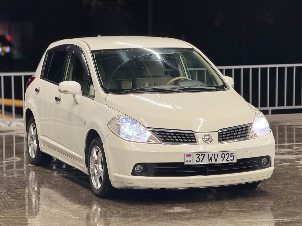 Nissan Tiida 2006 — 5,450$