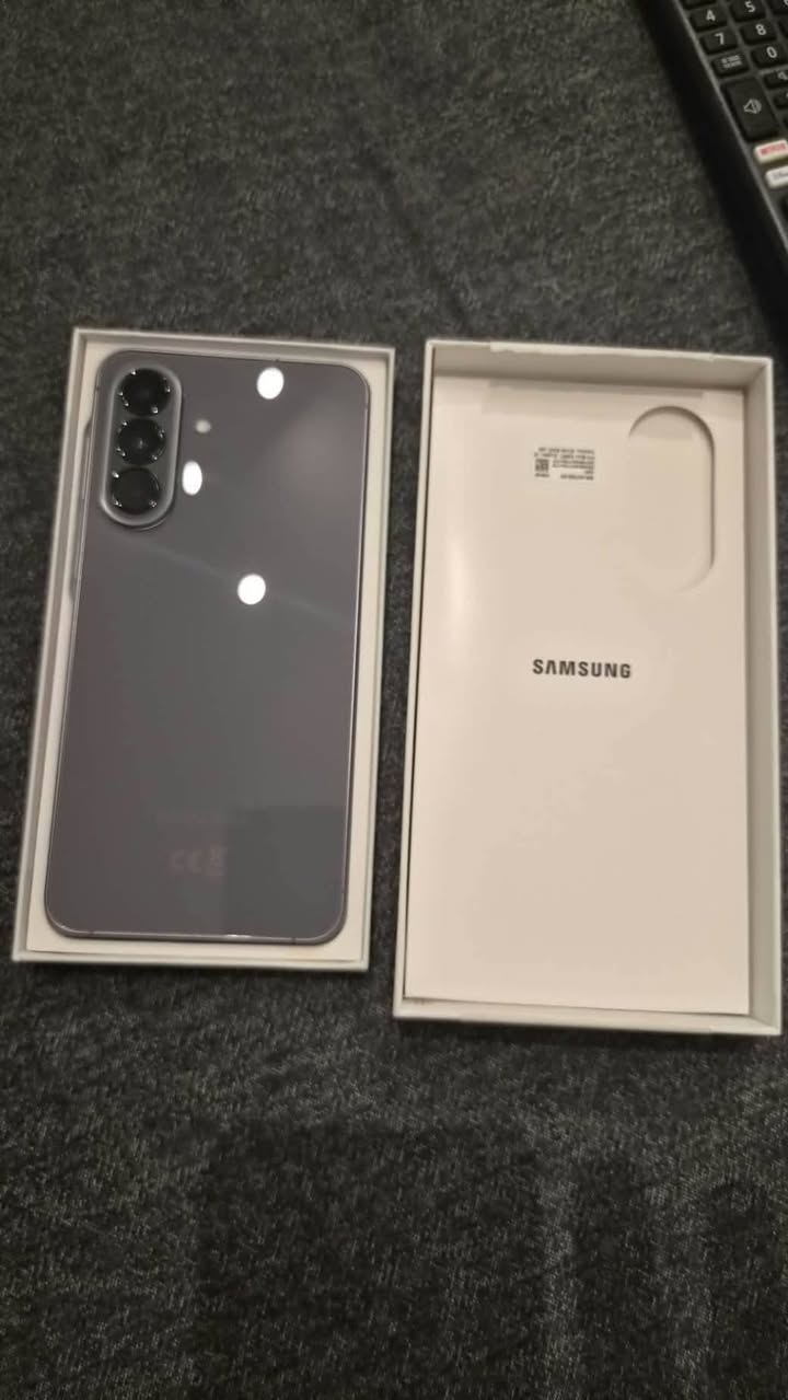 Samsung Galaxy A57 128GB, brand new