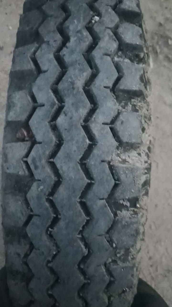 Parçalanıyor. Askeri köprülerde fiyat 1000 lari, 24