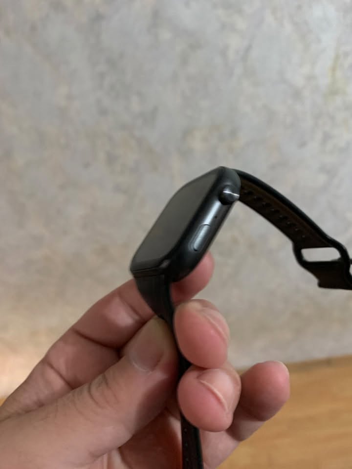 New smartwatch with box