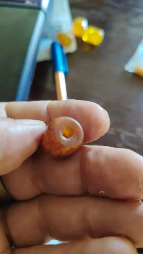 Orijinal kəhraba muncuq, 1 ədəd