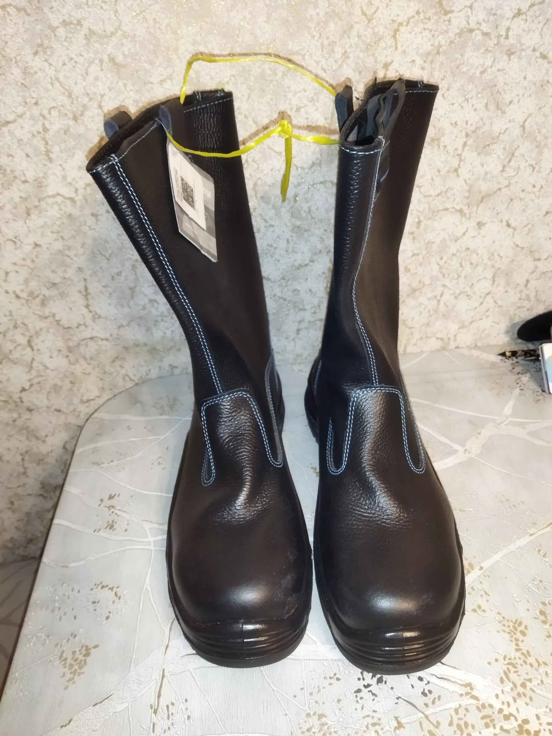 Kişi dəri inşaat botinkası