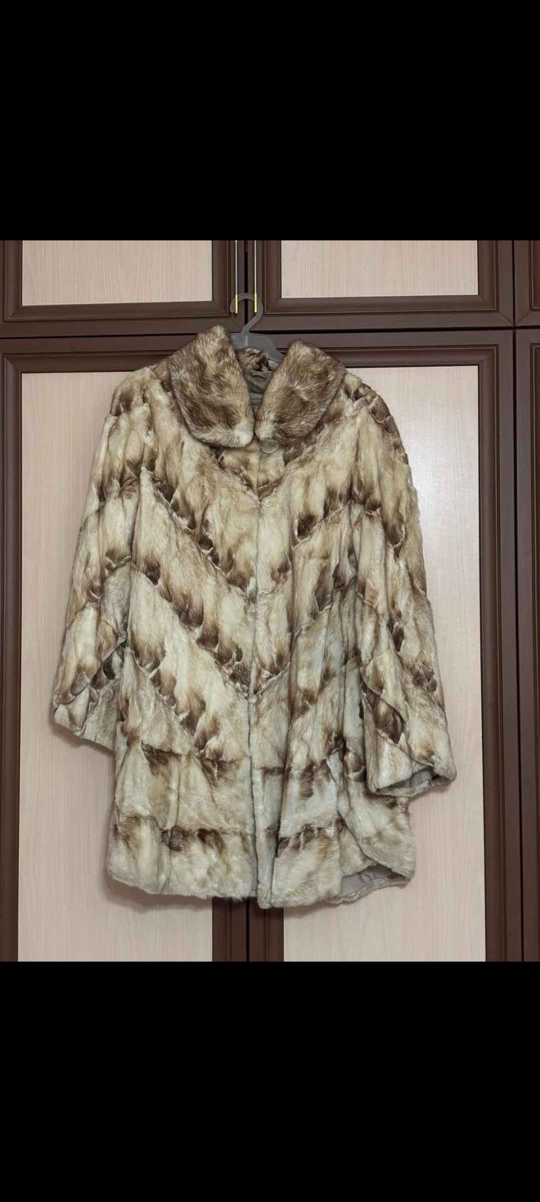For urgent sale natural fur coat Price — 150,000֏