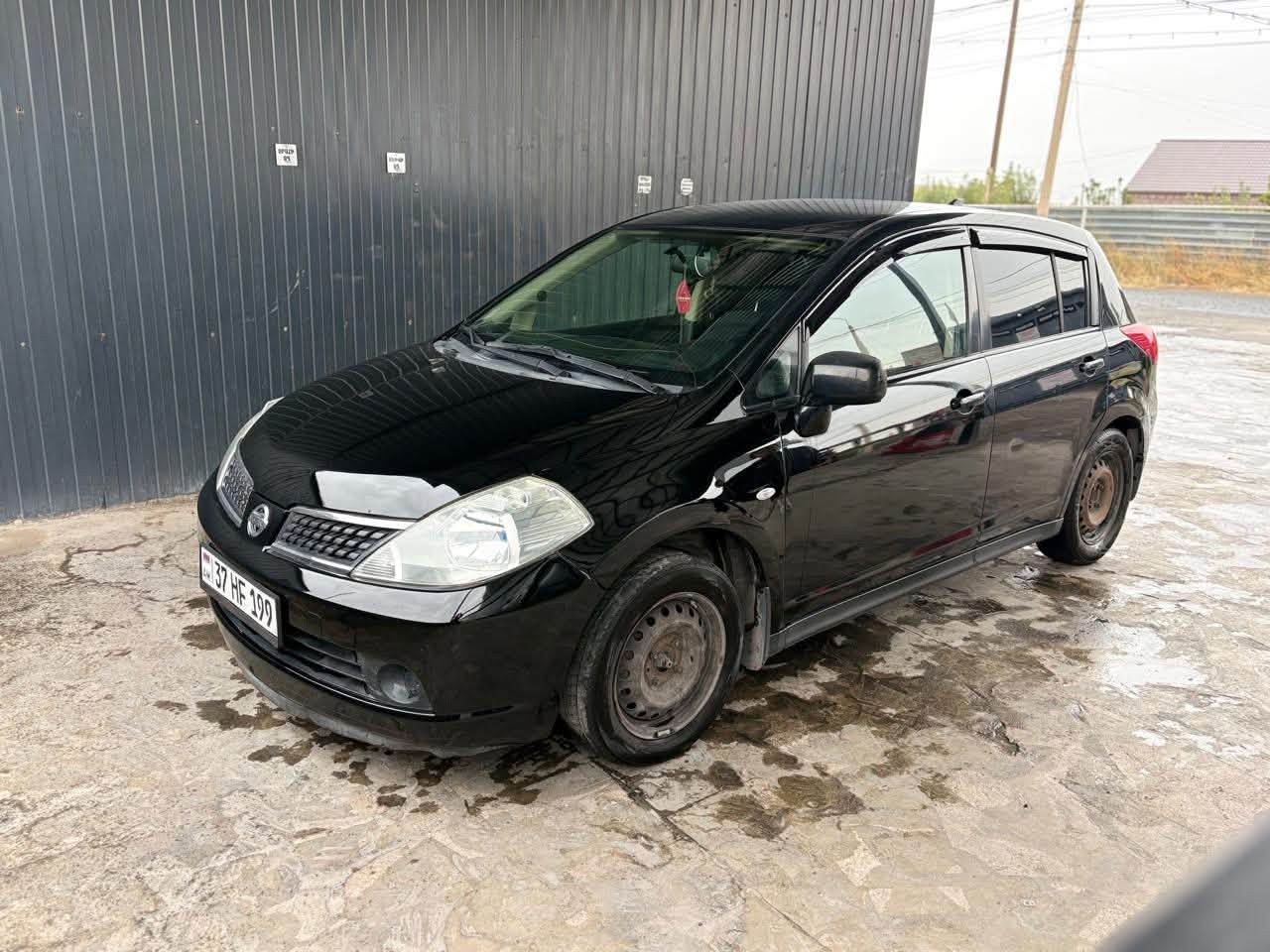 Nissan Versa — 5,500$