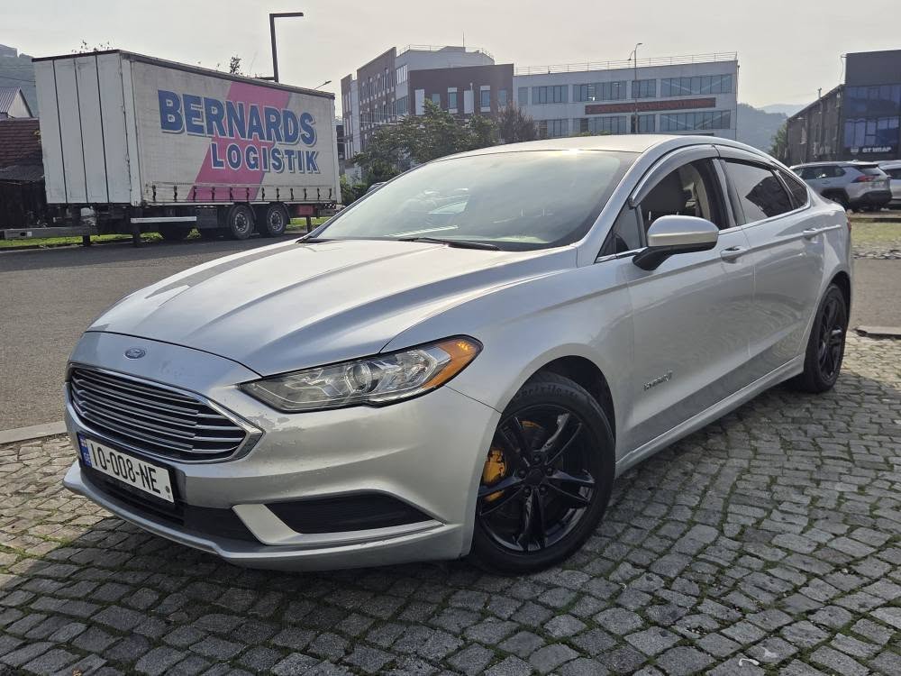 2017-ci il 2.0 hibrid Kollof, 300 km