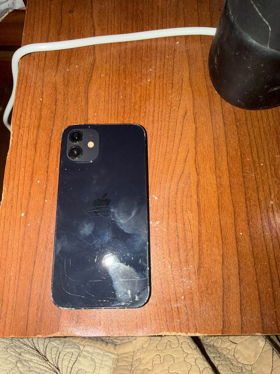 iPhone 12 64GB, батарея 80%