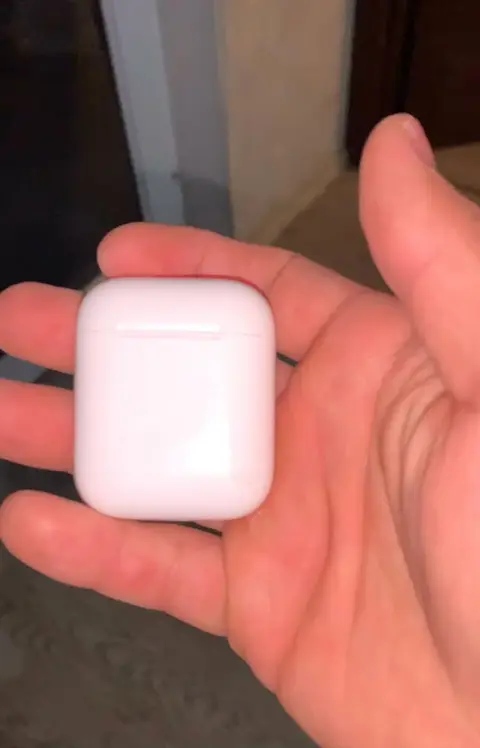 AirPods 2, sol qulaqçı itirilib