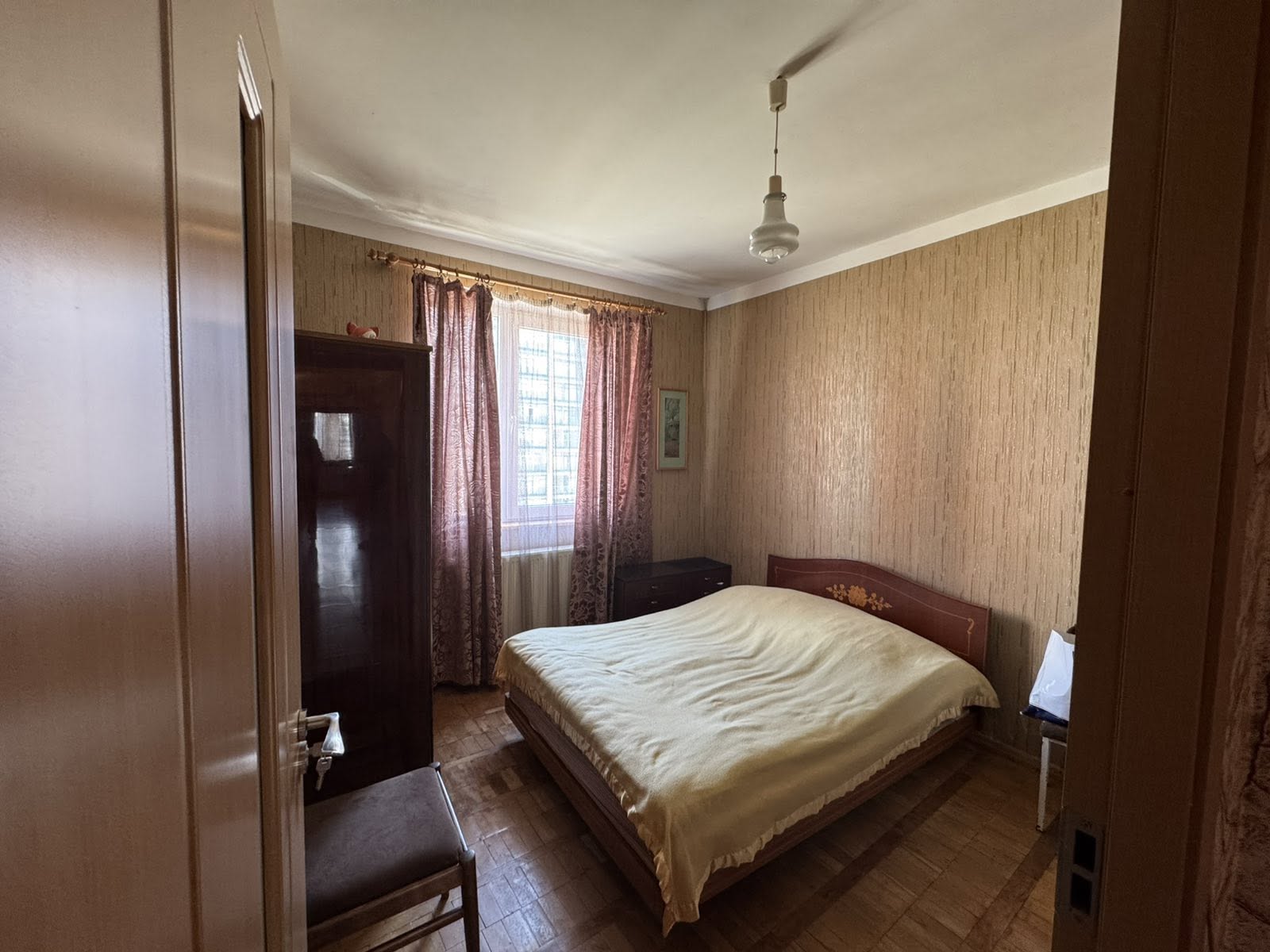 4 odalı daire satılık, Tiflis — $98,000