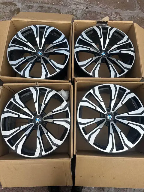 Avtomobil - 250.000 AMD