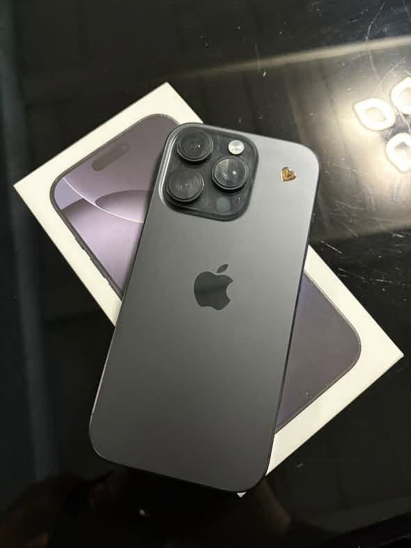 iPhone 16 Pro 128GB, black