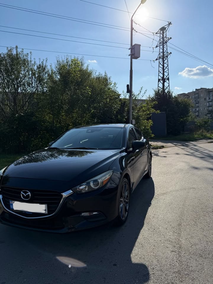 Mazda 3 Touring 2018