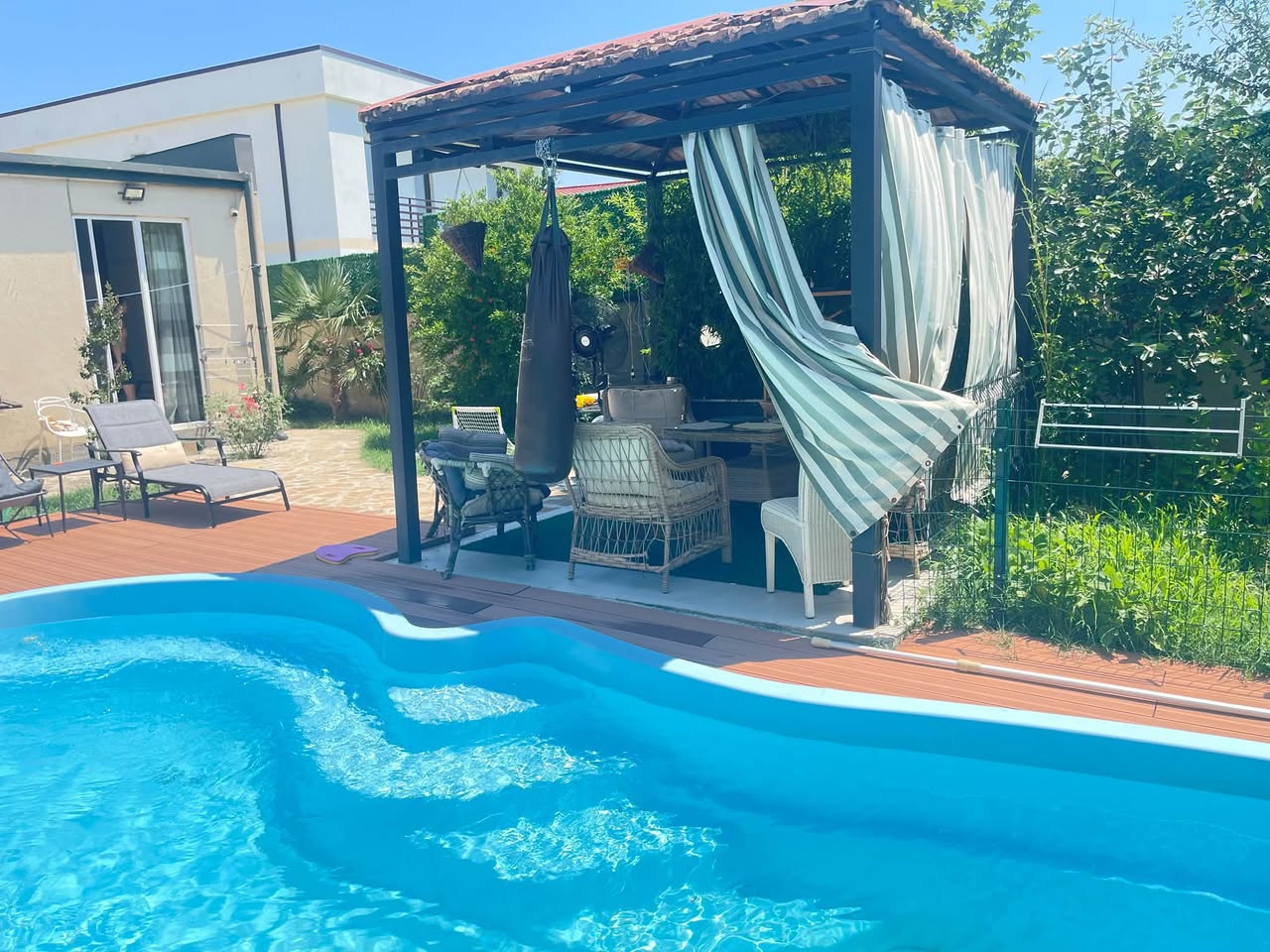 Sahil, Tbilisi — $250,000