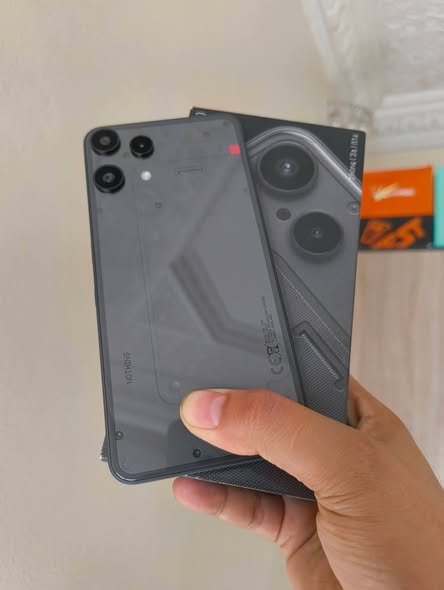 ფაქტიურად ახალი. Nothing phone 3A lite