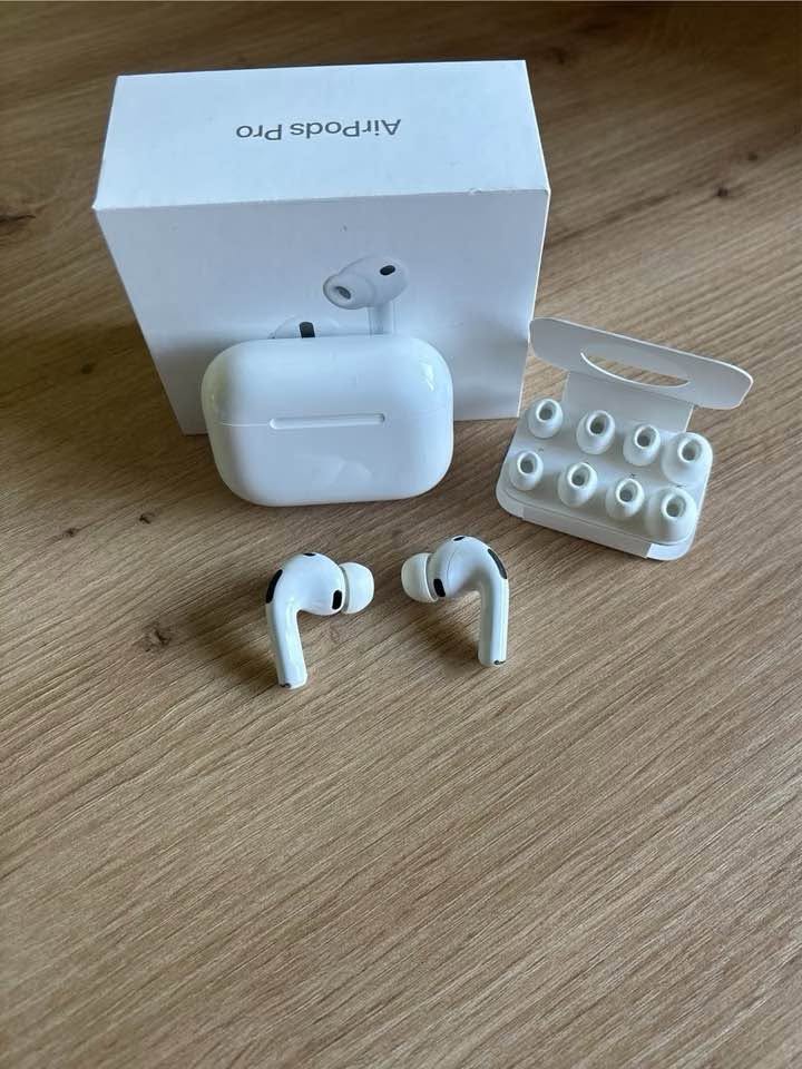 AirPods Pro 3rd generation, original, like new