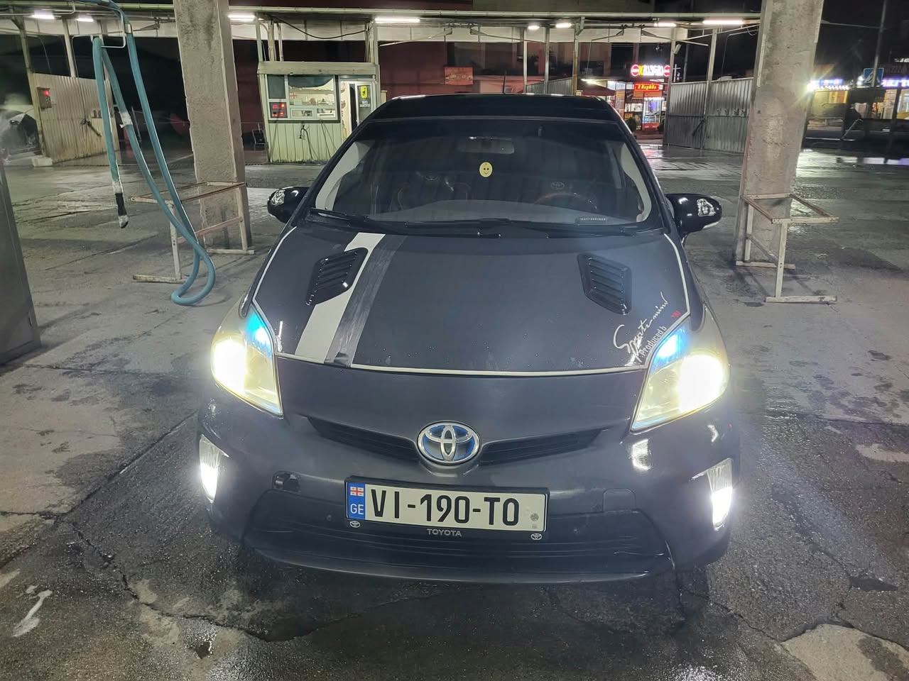 Acilen satılık Toyota Prius 2010 modeli