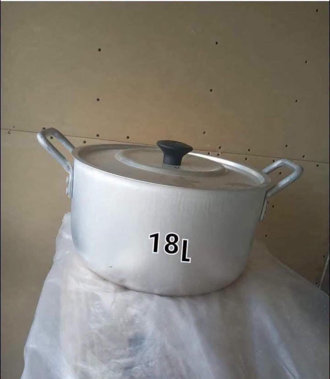 Խոհանոցային կաթսա 18 լիտր