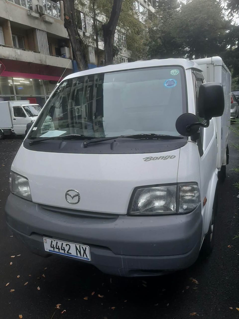 Mazda Bongo 2015, холодильник, 1.8 бензин