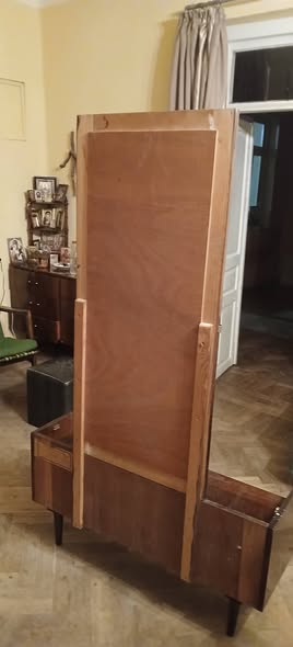 Vintage wooden vanity with mirror