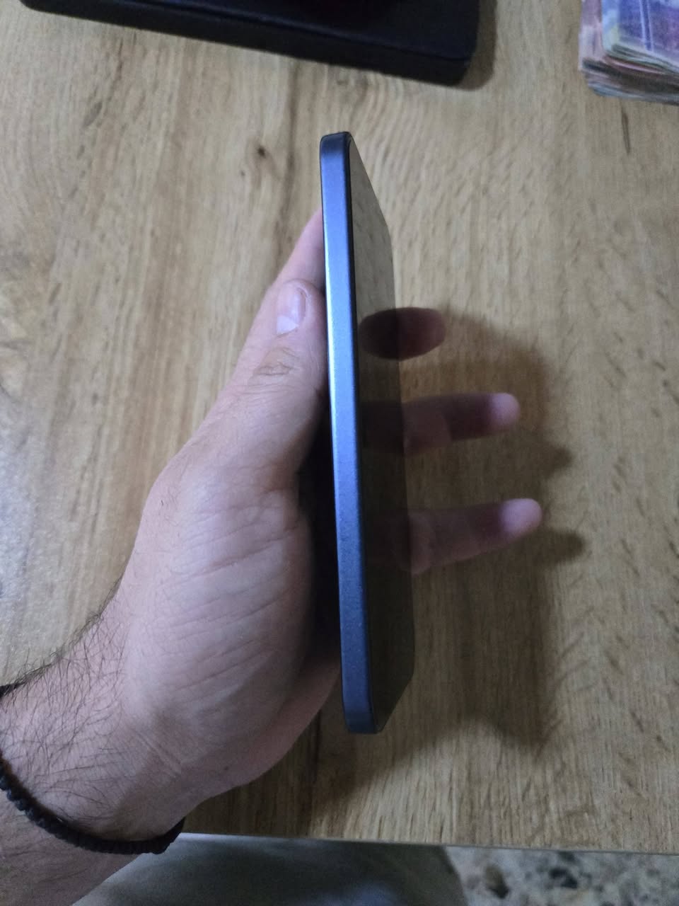 Վաճառվում է HONOR 400, 12/512 GB հիշողությամբ — 750₾