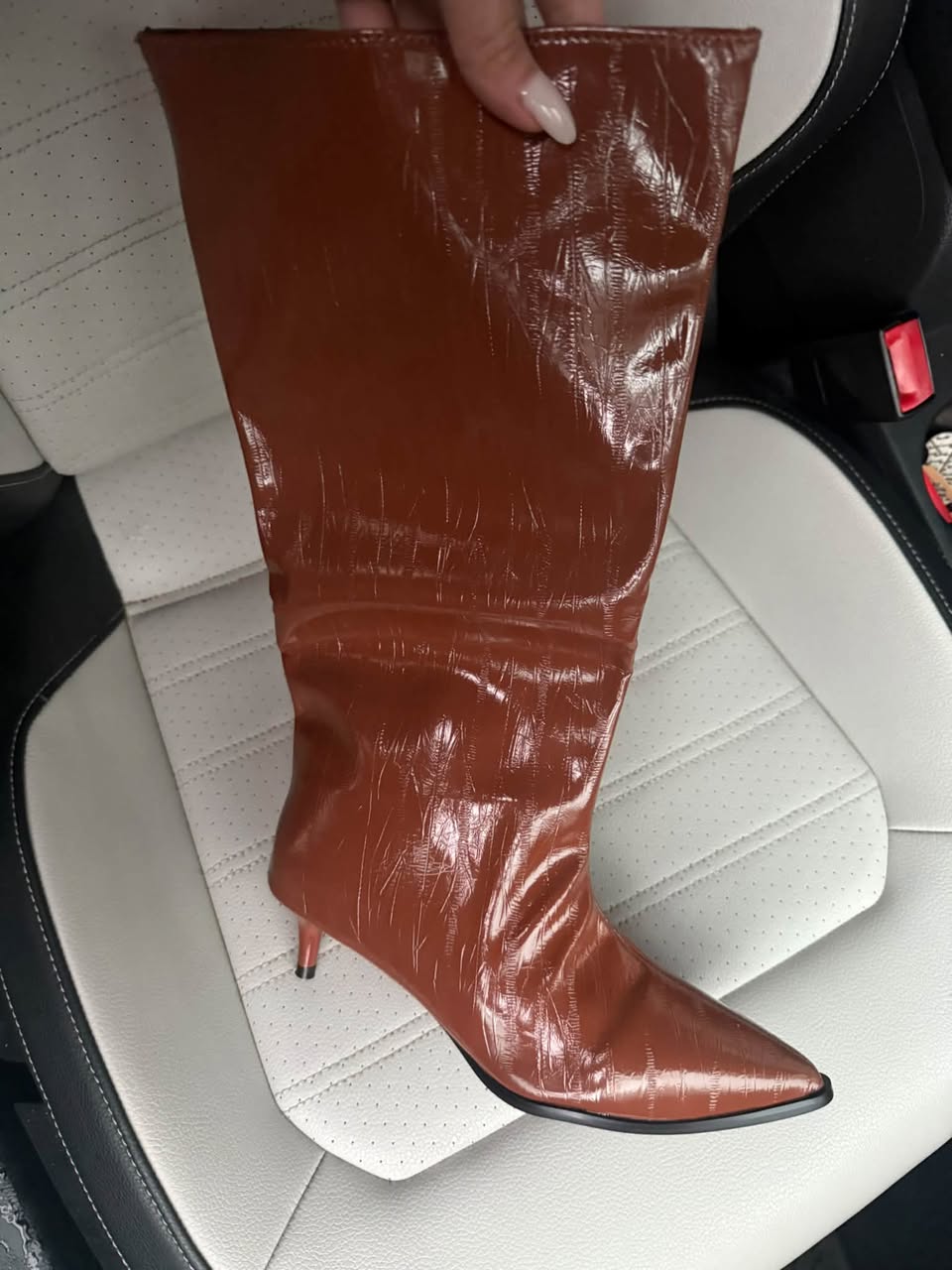 Brown knee-high boots, size 37