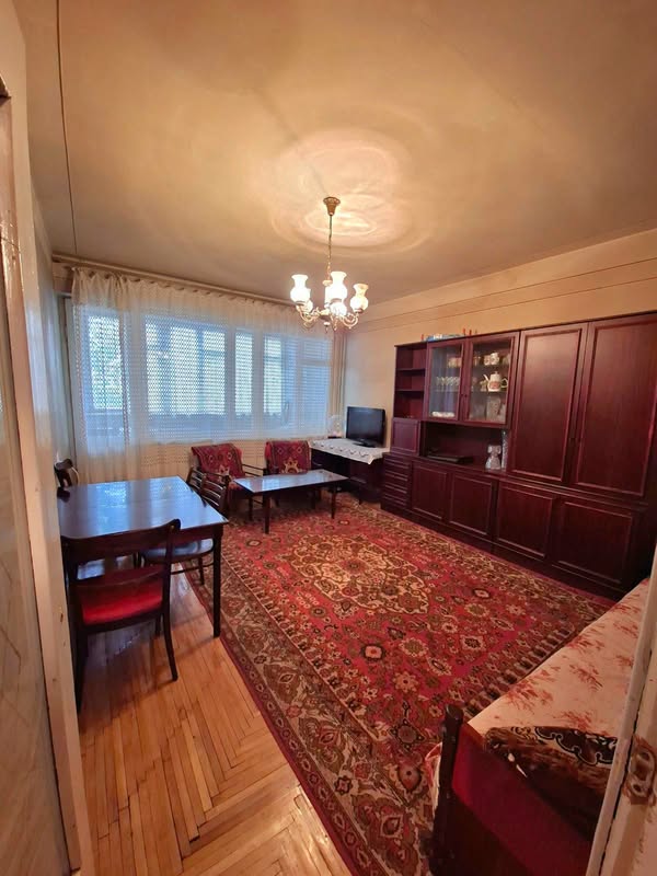 Monumentdə 3 otaqlı mənzil satılır — 160,000$