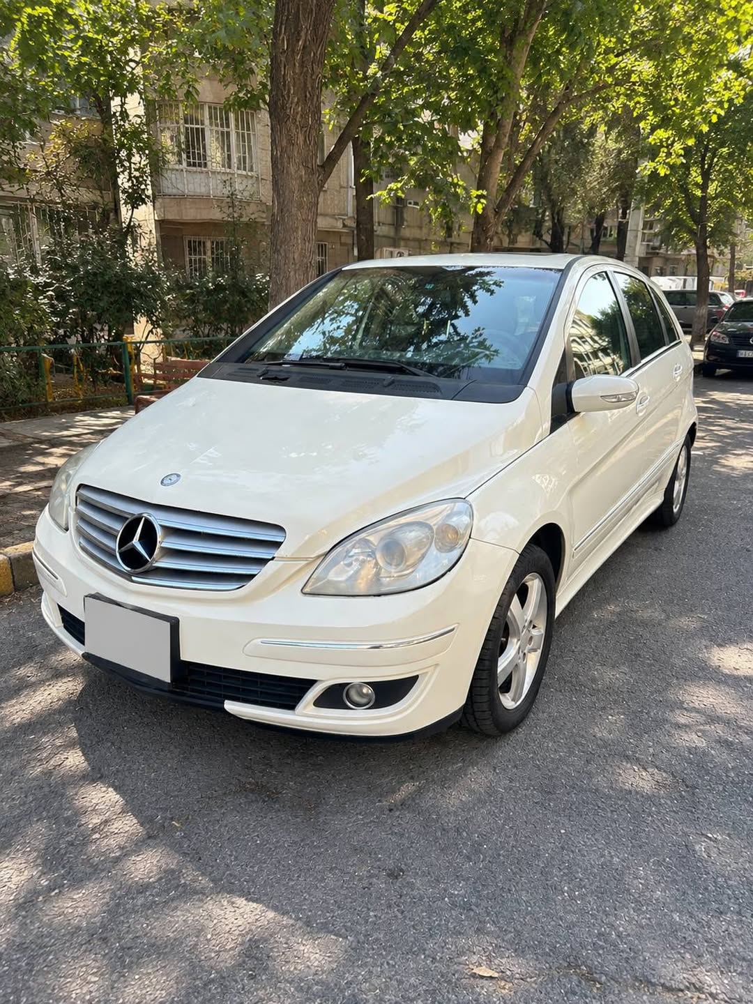 Mercedes-Benz B170 2007 — 5,800$