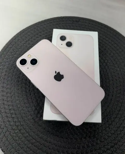 iPhone 13, battery 74%, undamaged