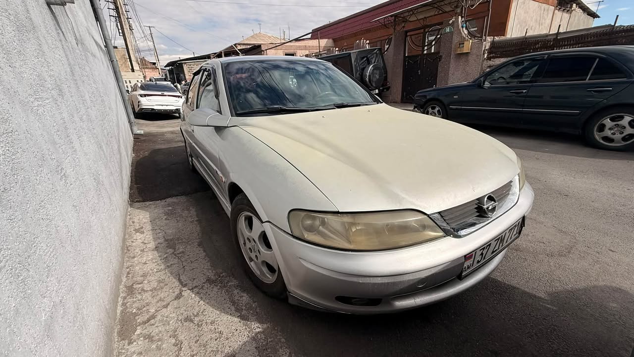 🚗 Վաճառվում է ավտոմեքենա 📅 Տարեթիվ՝ 1999 — 750,000֏