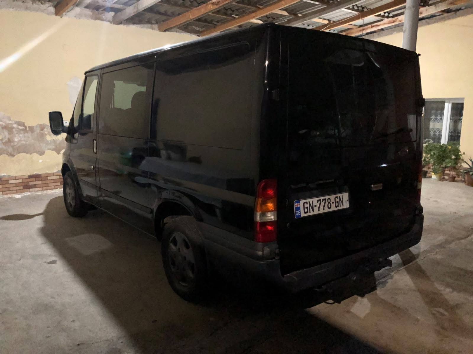 ავტომობილი 2002
