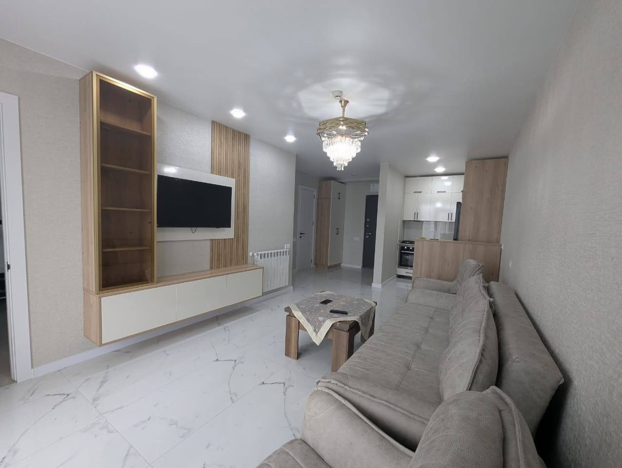 2-room apartment for rent, Batumi — $800