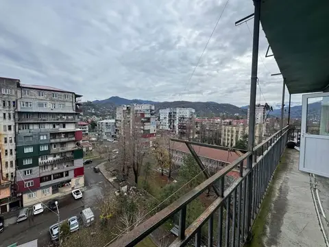 4-room apartment for sale, Batumi