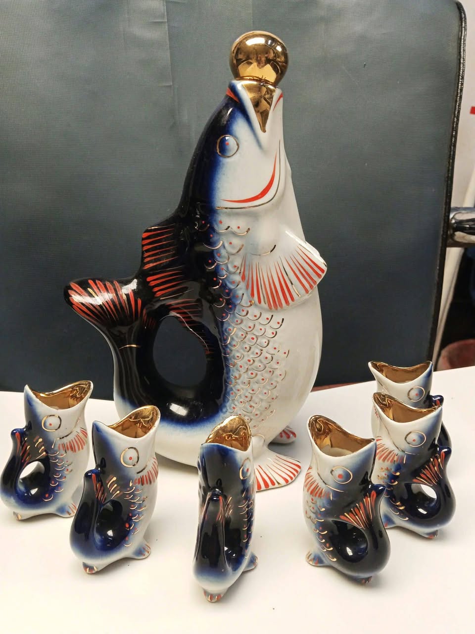 Fish-shaped ceramic decanter set with cups