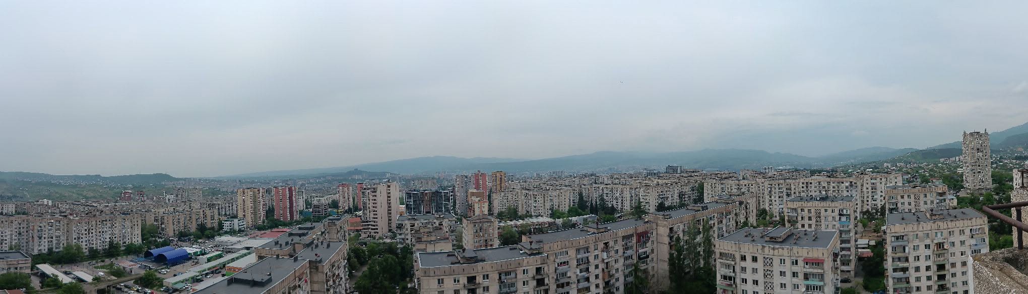 გლდანის ციხეებთან იყიდება მიწის ნაკვეთი, 2