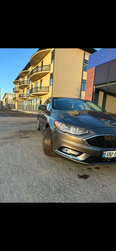 Ford Fusion 2016